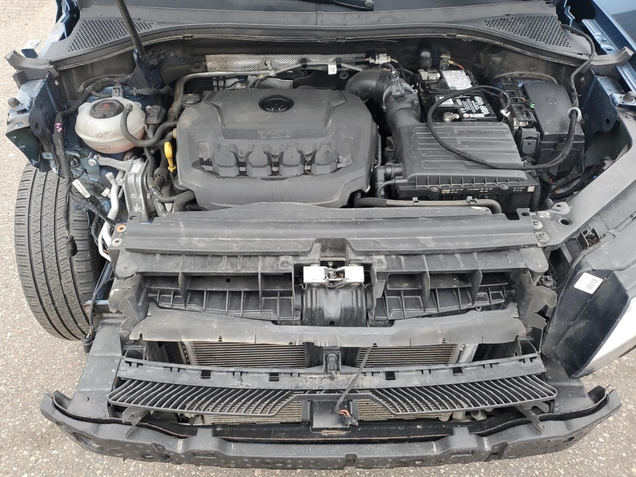 VOLKSWAGEN TIGUAN SE