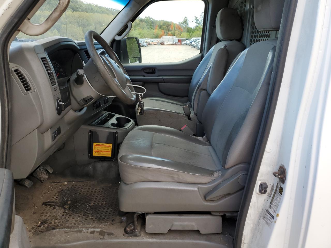 Lot #3310371974 2014 NISSAN NV 2500