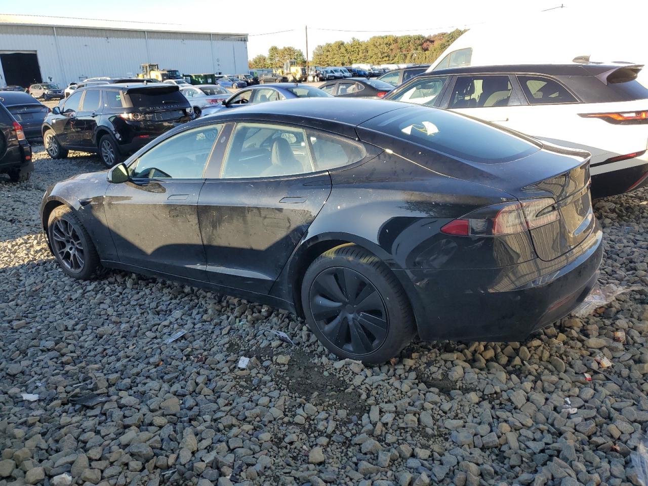TESLA MODEL S