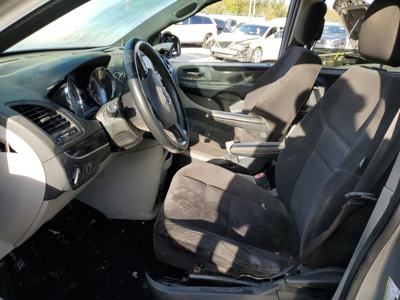 DODGE GRAND CARAVAN SE