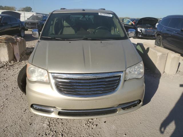 2011 CHRYSLER TOWN & COU - 2A4RR6DGXBR652943