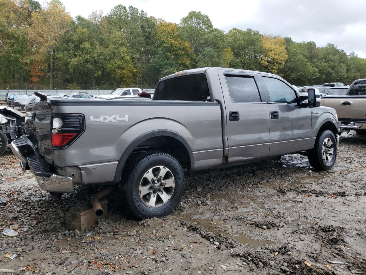 FORD F-150 SUPERCREW