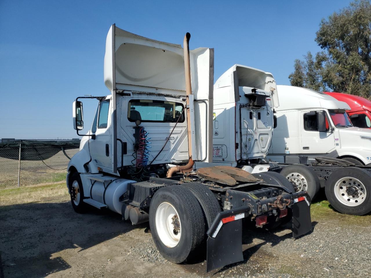 Lot #3285524322 2011 INTERNATIONAL PROSTAR PR