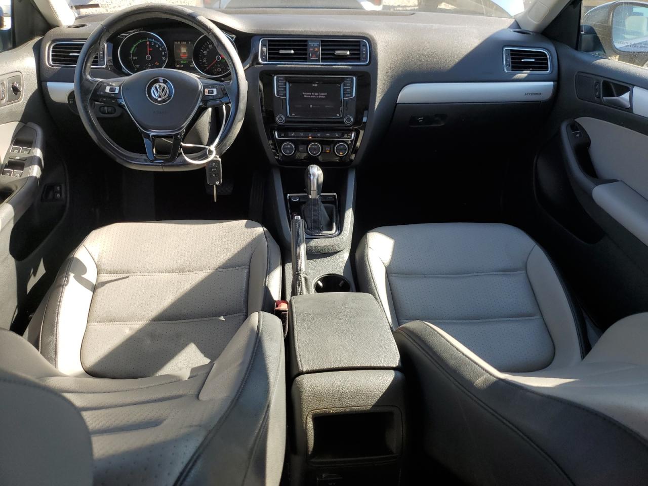 VOLKSWAGEN JETTA HYBRID