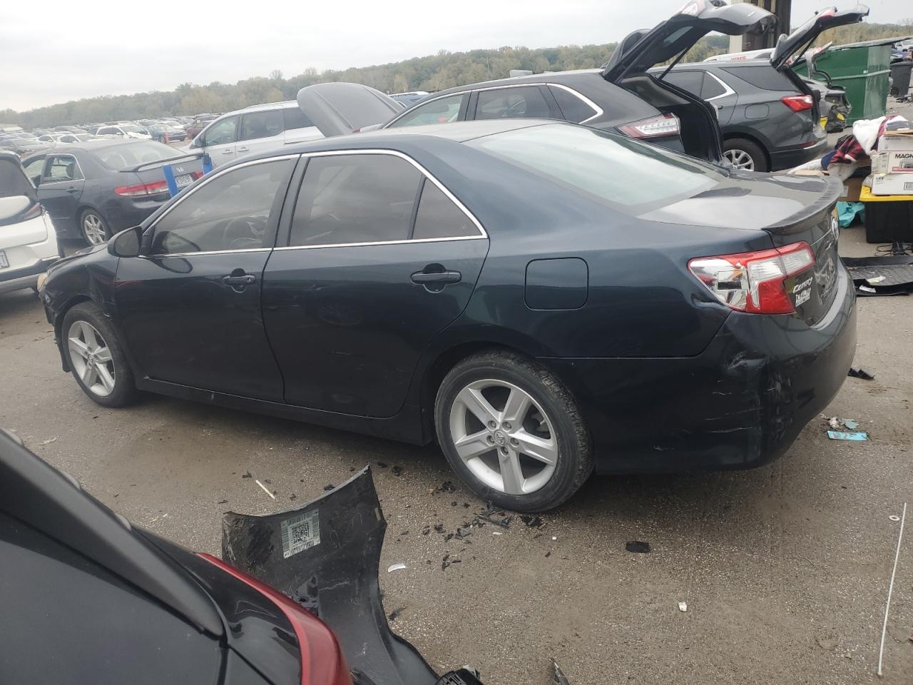 TOYOTA CAMRY L