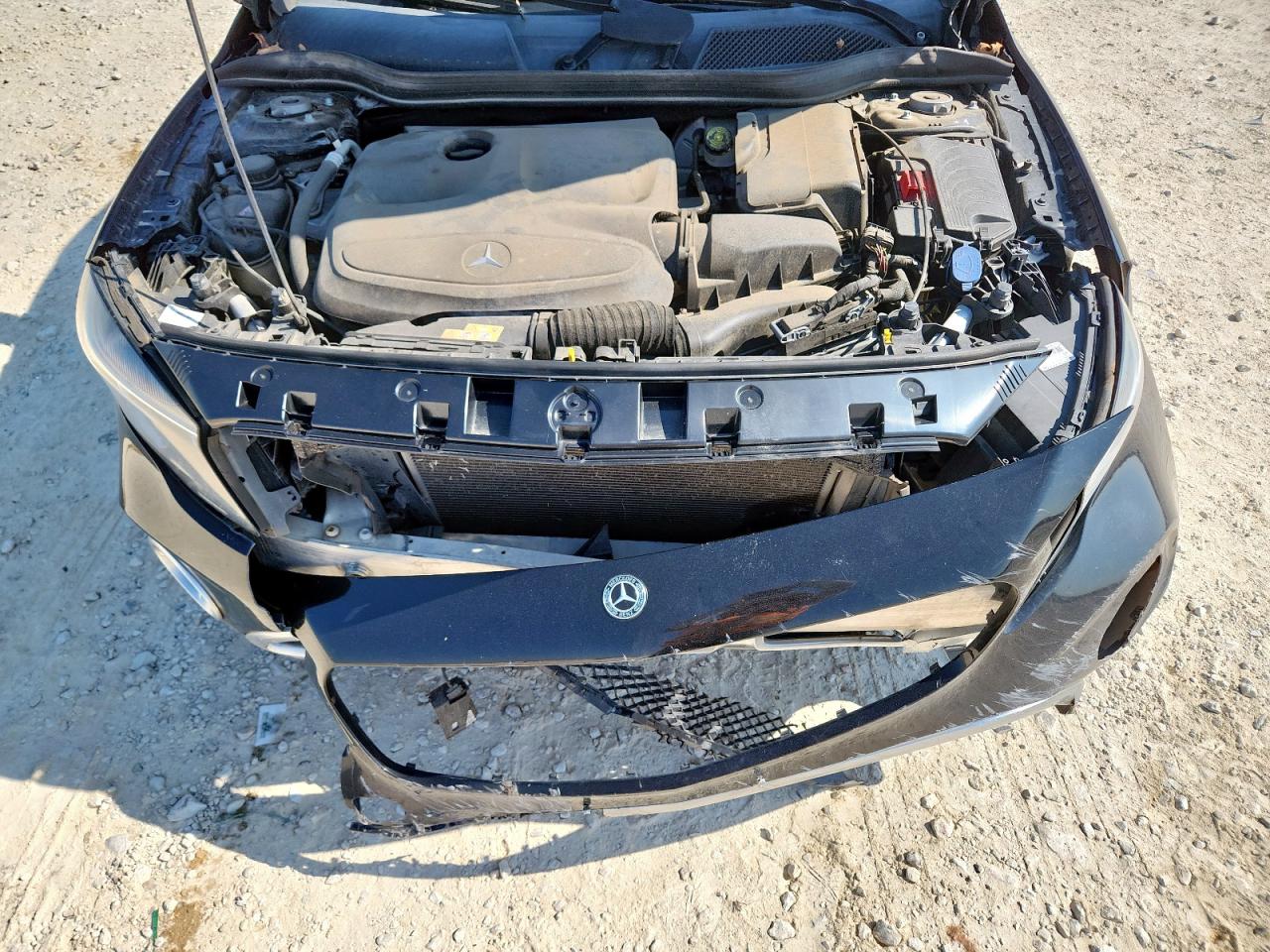 MERCEDES-BENZ GLA-CLASS 250