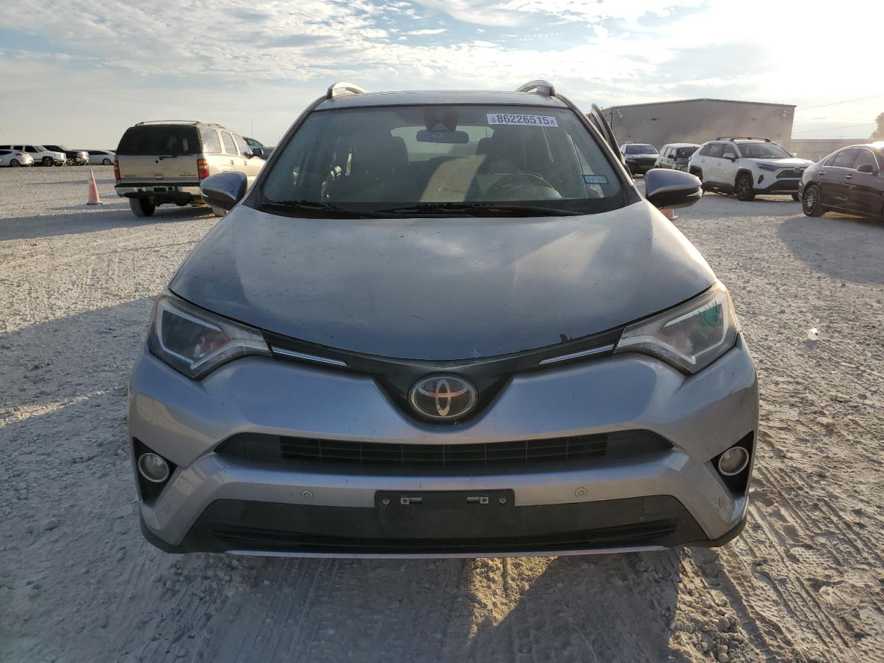 TOYOTA RAV4 ADVENTURE