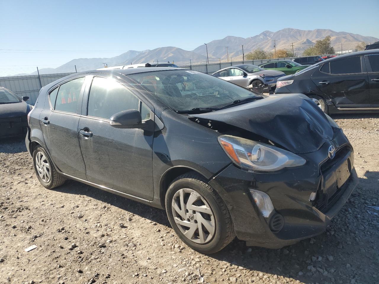 TOYOTA PRIUS C