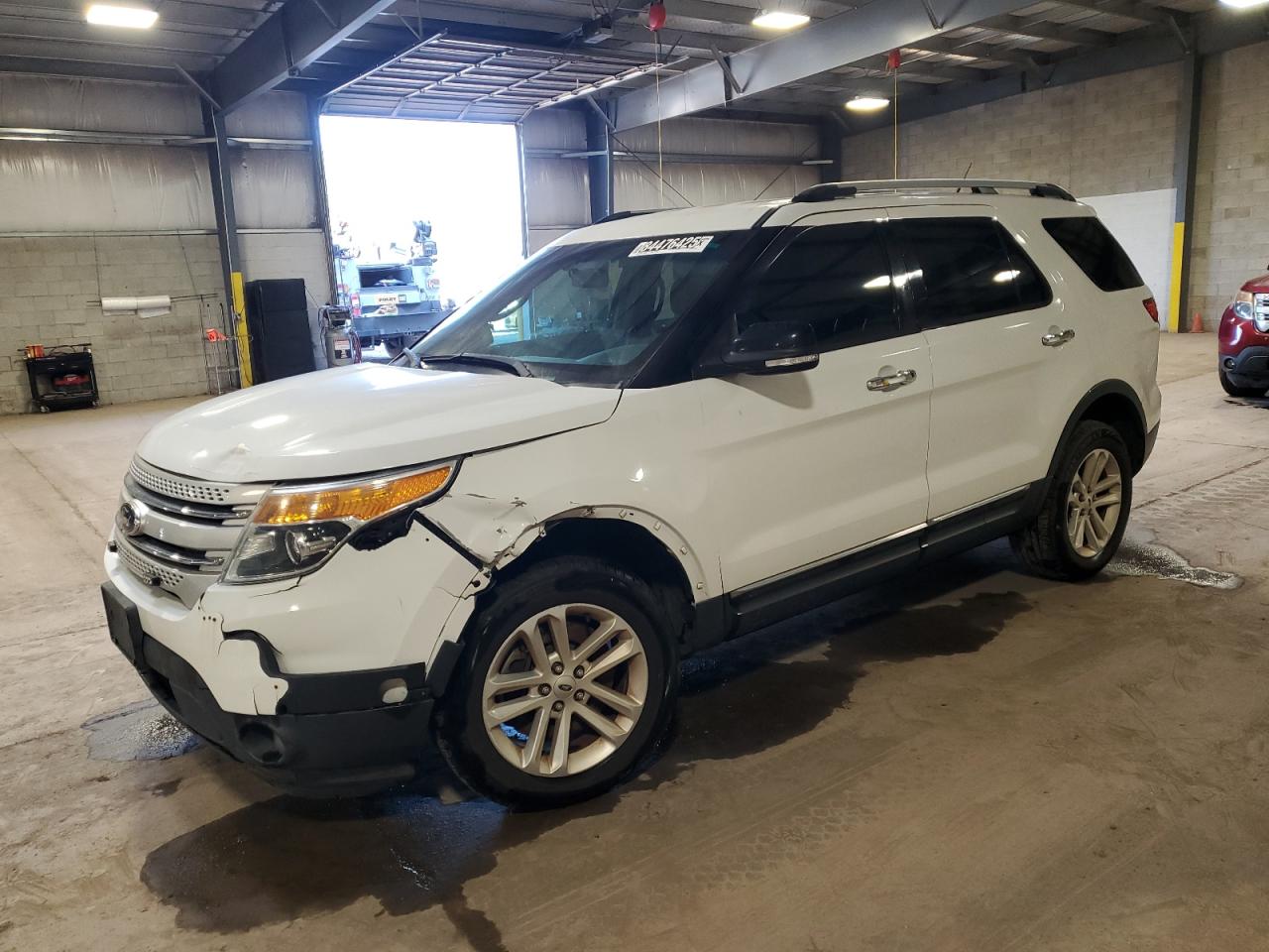 FORD EXPLORER XLT