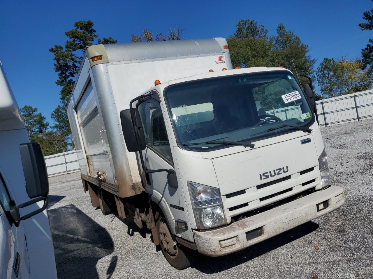 Lot #3281461003 2012 ISUZU NRR