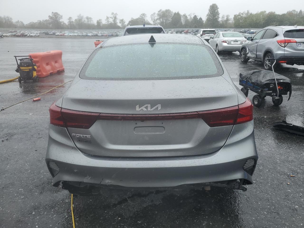 KIA CADENZA FE