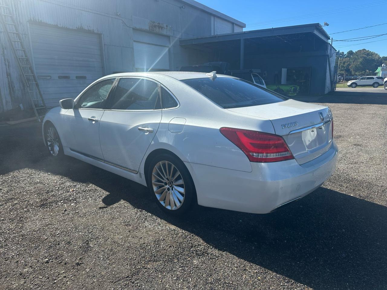 HYUNDAI EQUUS SIGNATURE