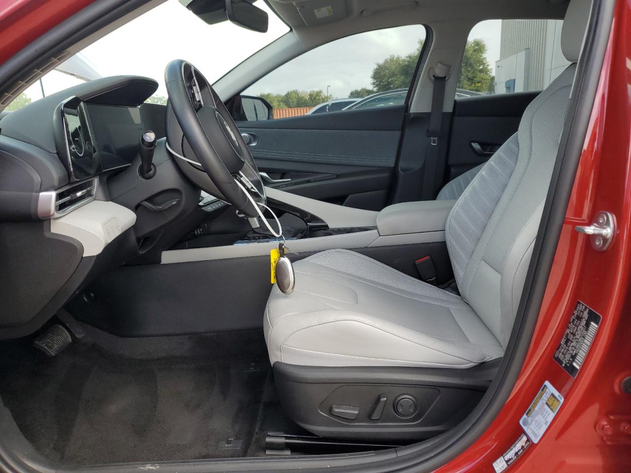 HYUNDAI ELANTRA LIMITED