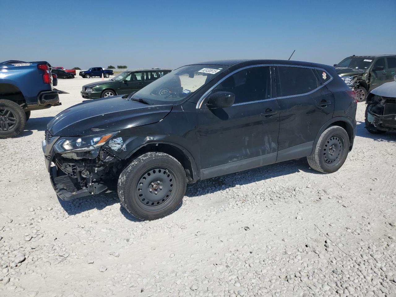NISSAN ROGUE SPORT S