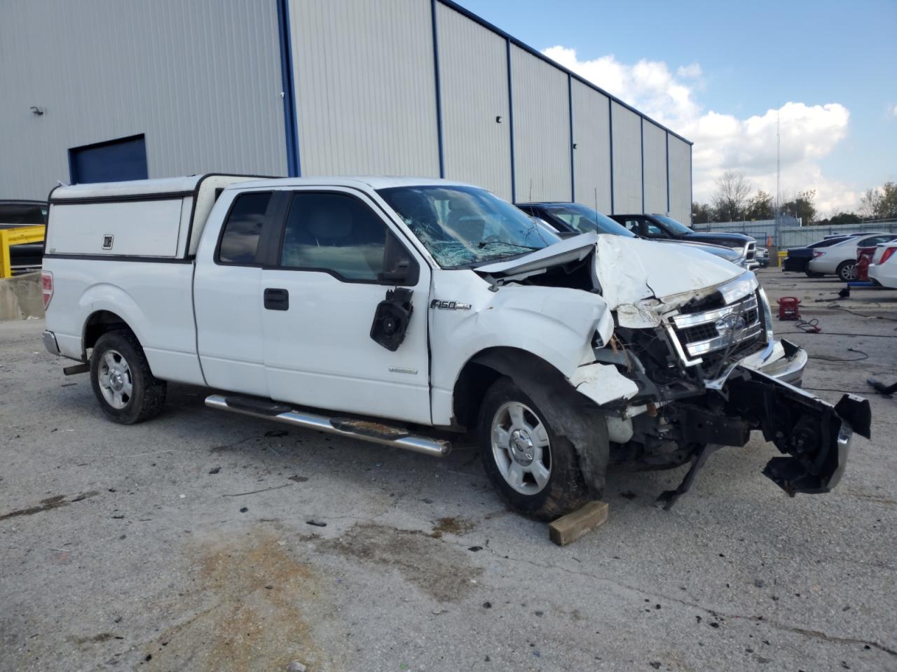 FORD F-150 SUPER CAB
