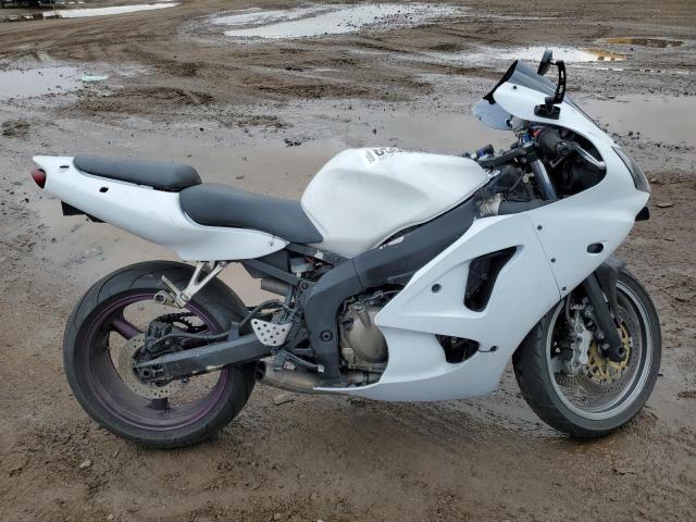 Global Auto Auctions: 2005 KAWASAKI ZX600 J1