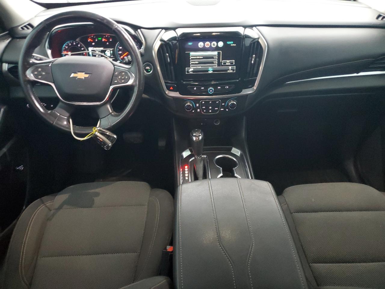 CHEVROLET TRAVERSE LT