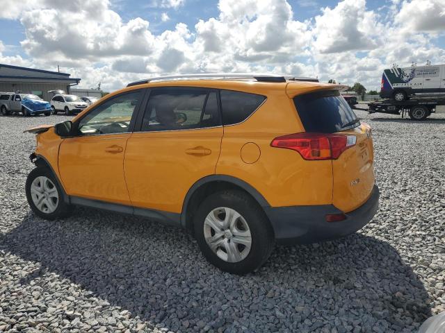 2015 TOYOTA RAV4 LE JTMZFREV4FD046835