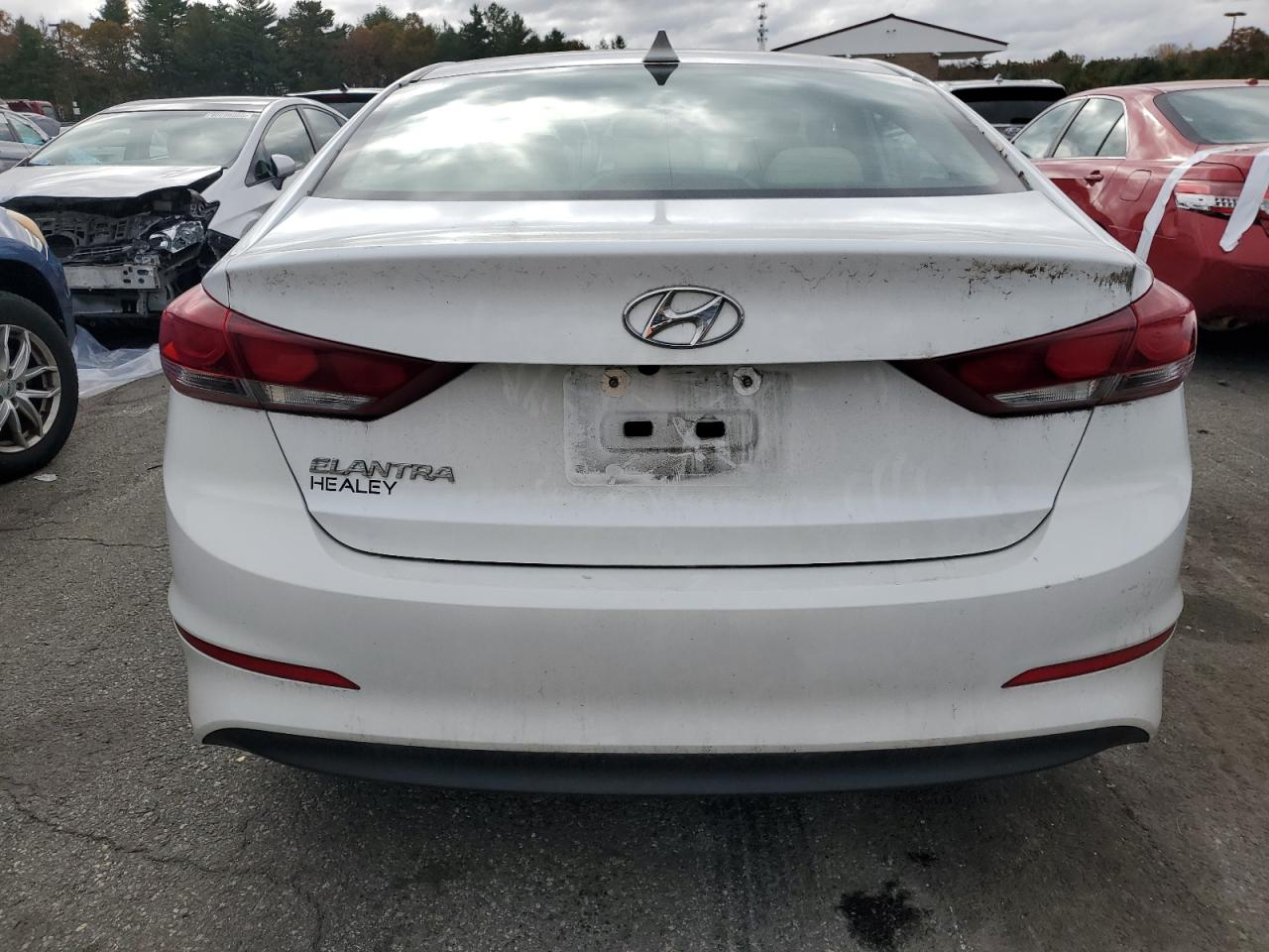 HYUNDAI ELANTRA SEL