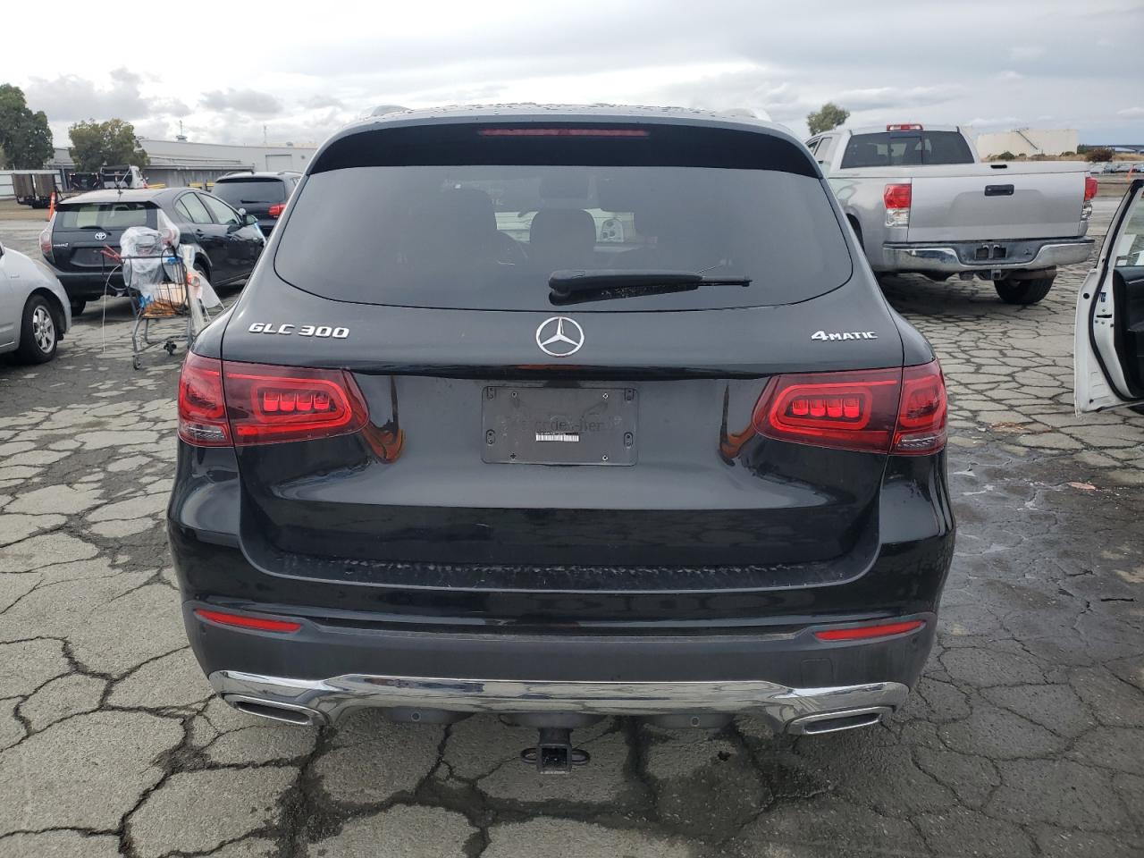 MERCEDES-BENZ GLC-CLASS 300 4MATIC
