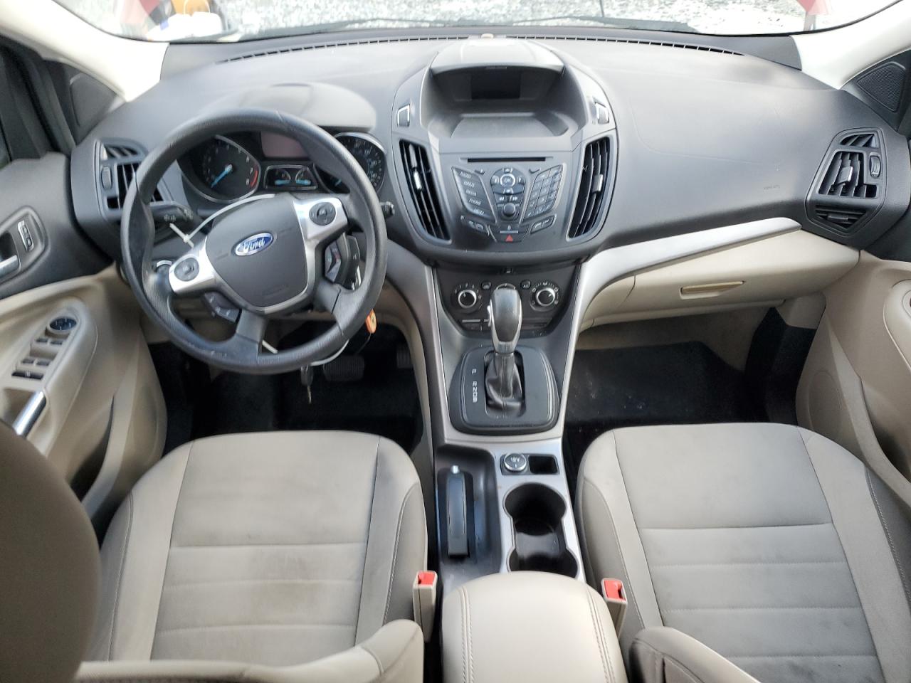FORD ESCAPE SE