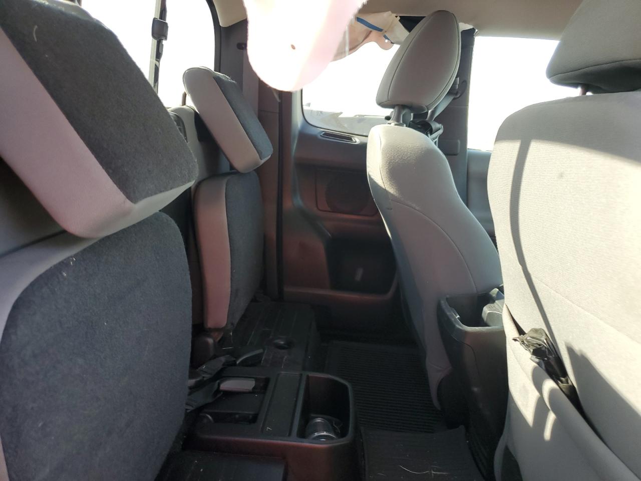 TOYOTA TACOMA ACCESS CAB