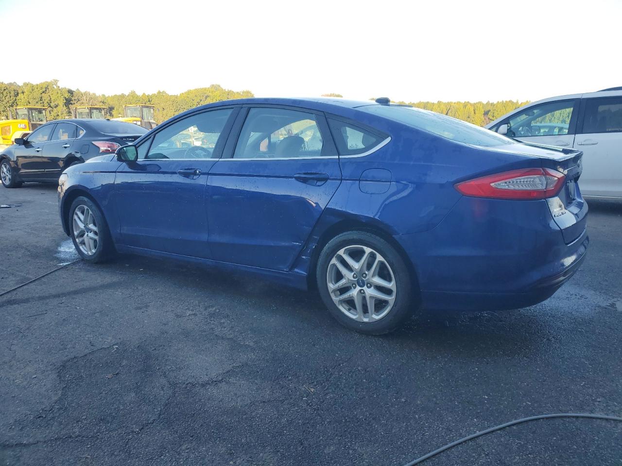 FORD FUSION SE