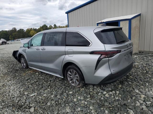 2025 TOYOTA SIENNA LE 5TDKRKECXSS230139