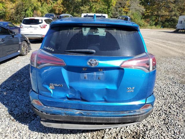 2016 TOYOTA RAV4 XLE - JTMRFREV0GJ069998