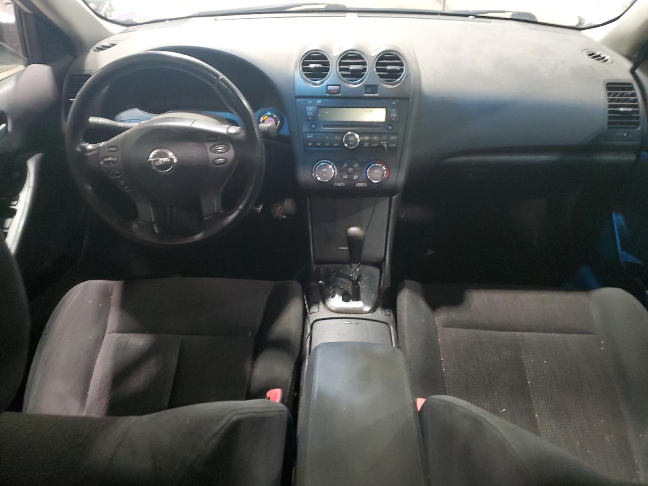 NISSAN ALTIMA BASE