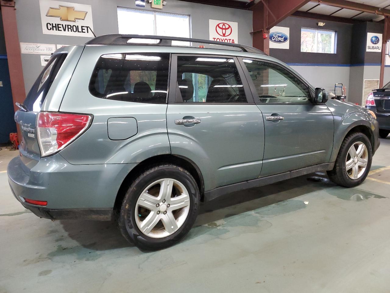 Lot #3264521536 2010 SUBARU FORESTER 2