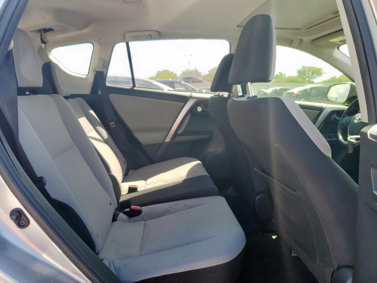 TOYOTA RAV4 ADVENTURE