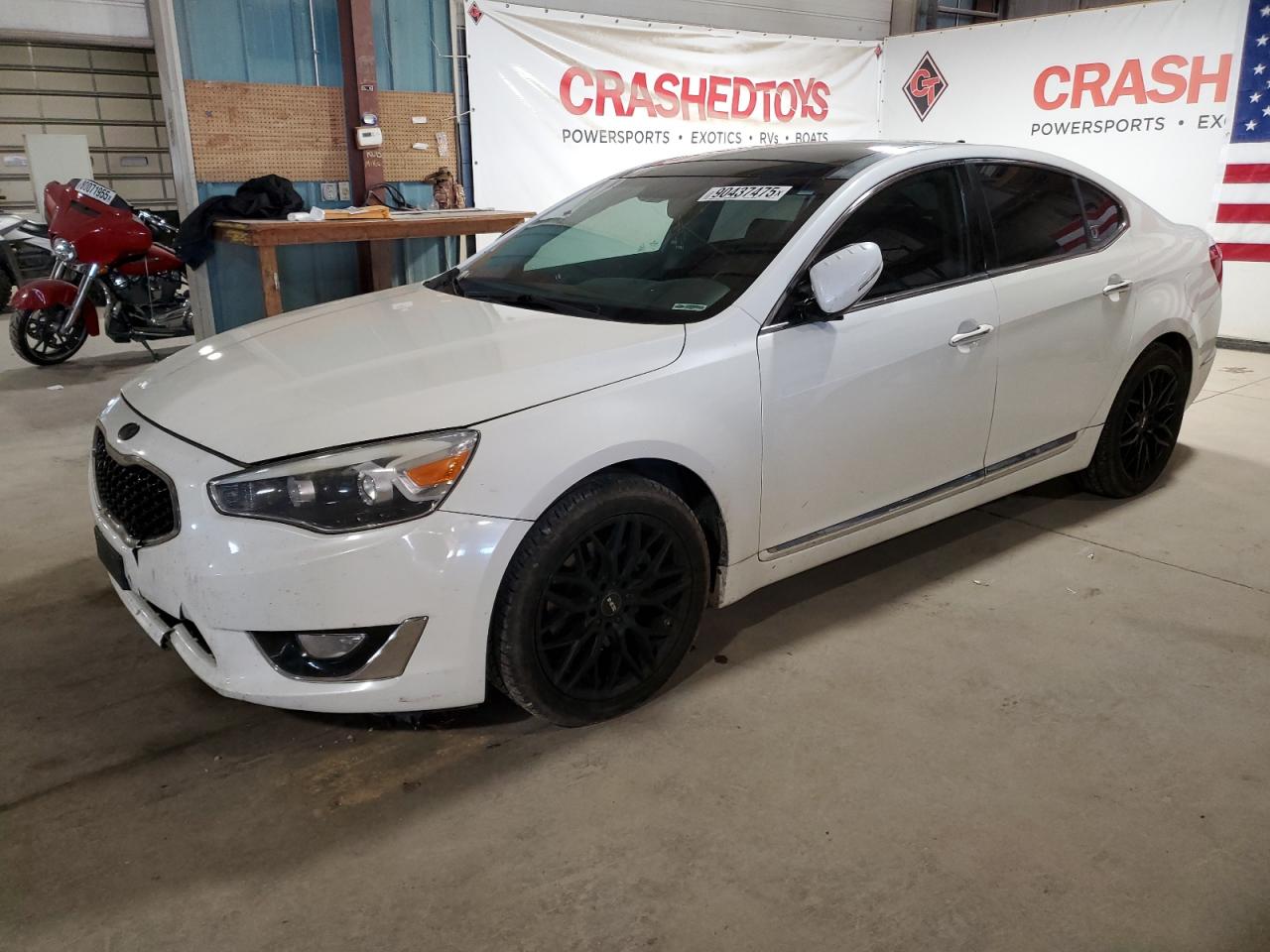 KIA CADENZA PREMIUM