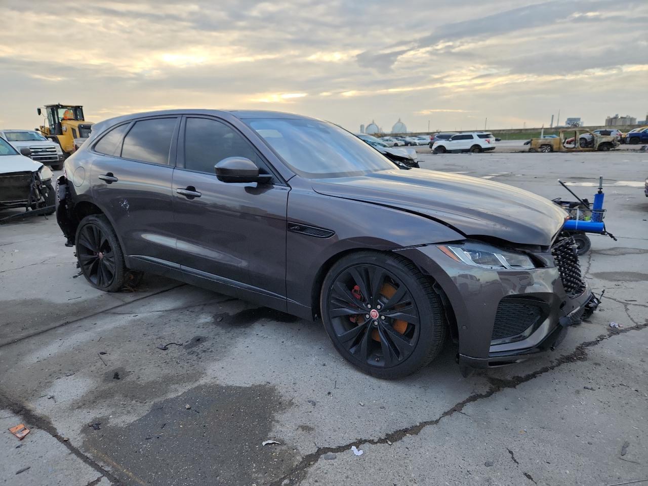 JAGUAR F-PACE R-DYNAMIC S