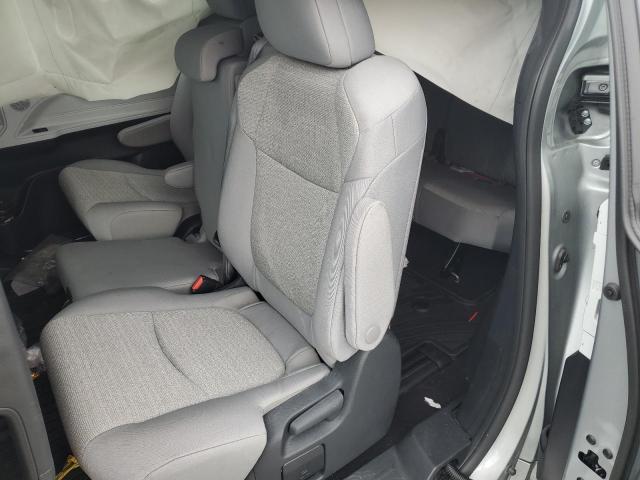 2025 TOYOTA SIENNA LE 5TDKRKECXSS230139