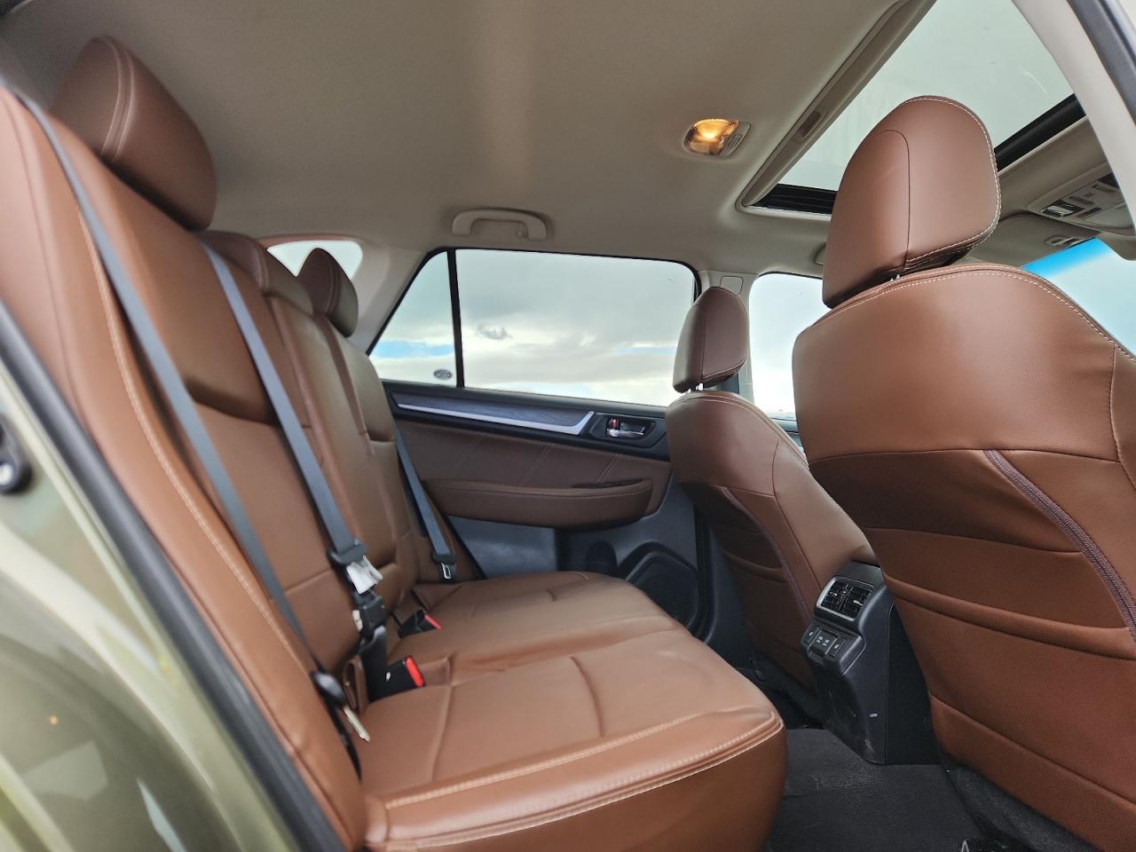 SUBARU OUTBACK TOURING