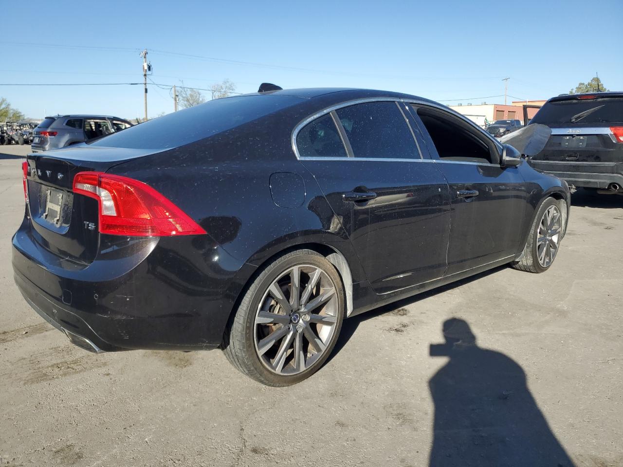 VOLVO S60 PREMIER+