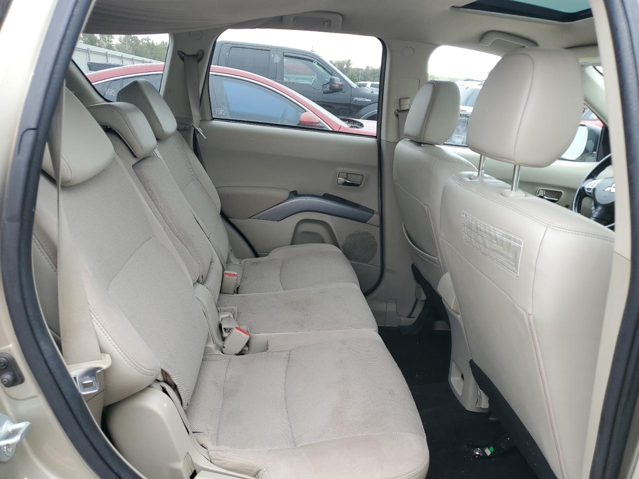 Lot #3290328935 2009 MITSUBISHI OUTLANDER XLS