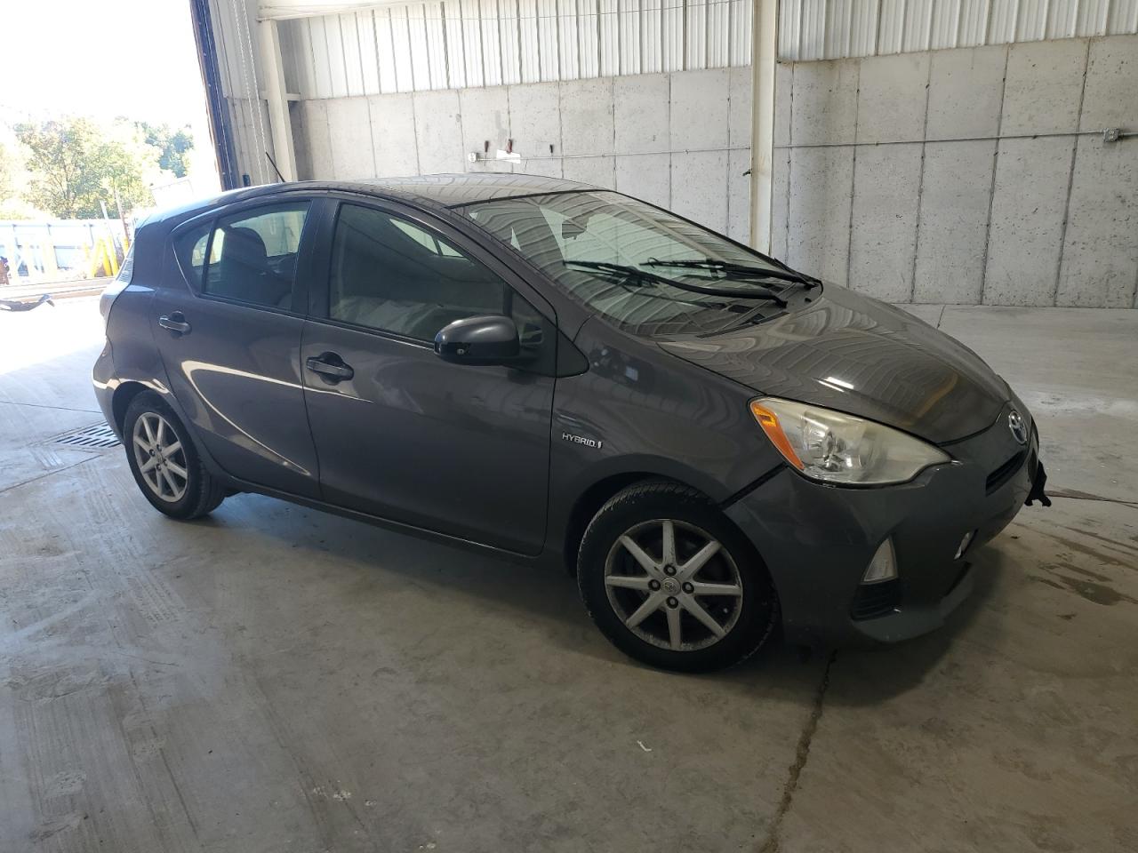 TOYOTA PRIUS C