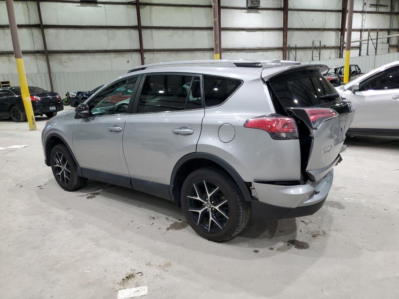 TOYOTA RAV4 SE