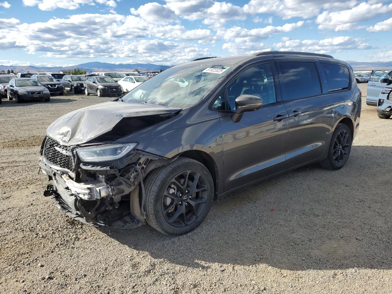 CHRYSLER PACIFICA TOURING L