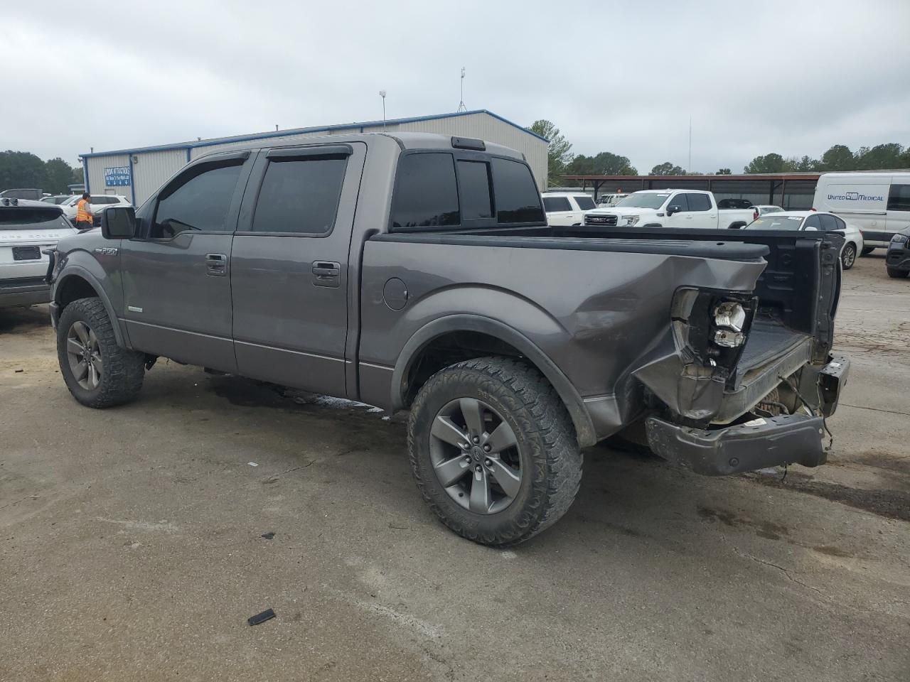 FORD F-150 SUPERCREW