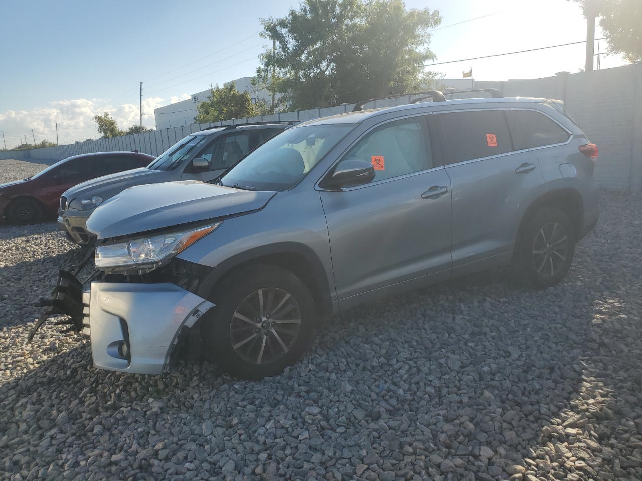 TOYOTA HIGHLANDER SE