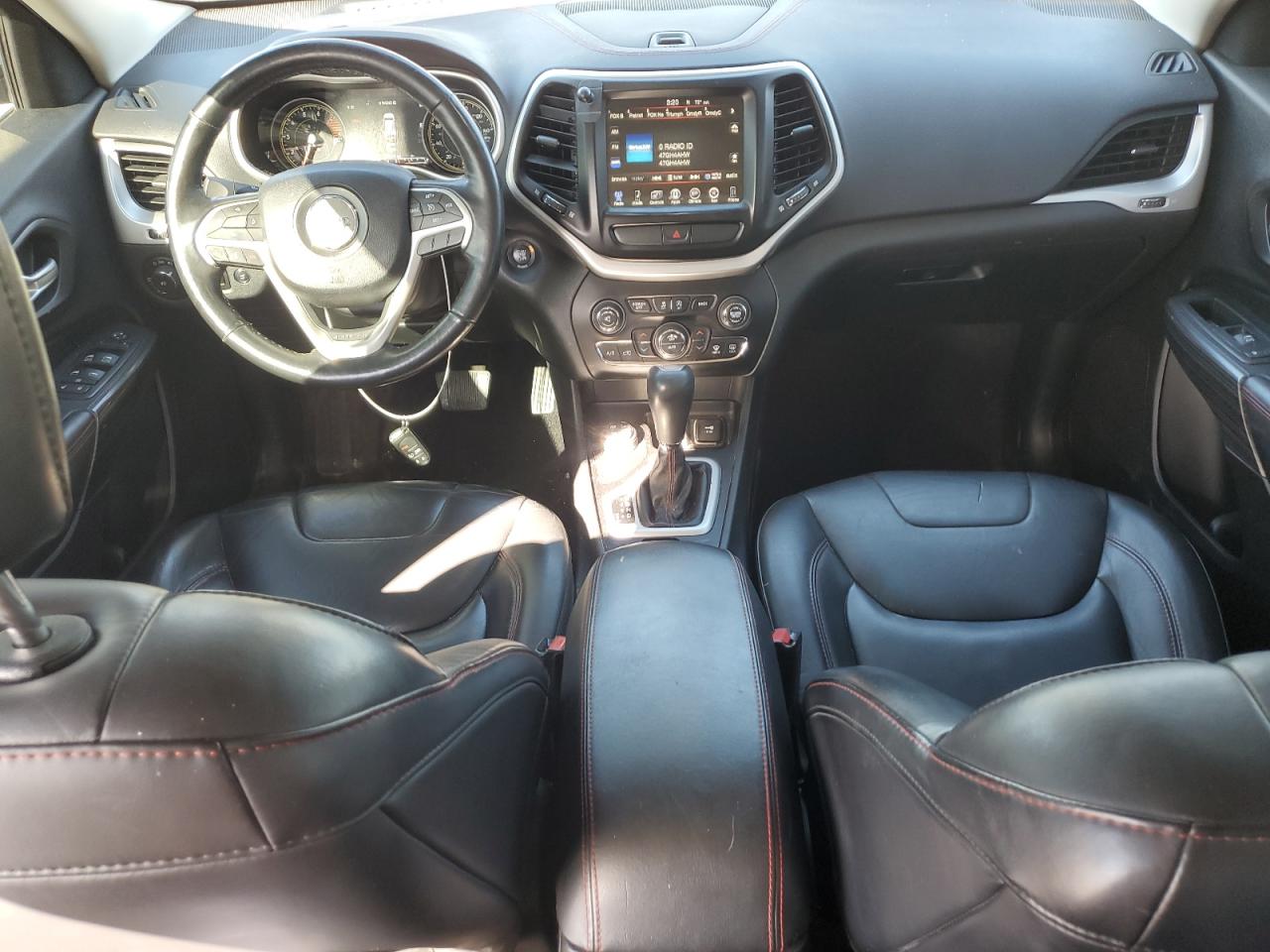 JEEP CHEROKEE TRAILHAWK