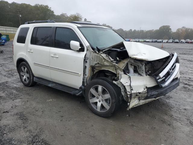 2015 HONDA PILOT TOUR - 5FNYF4H95FB035929