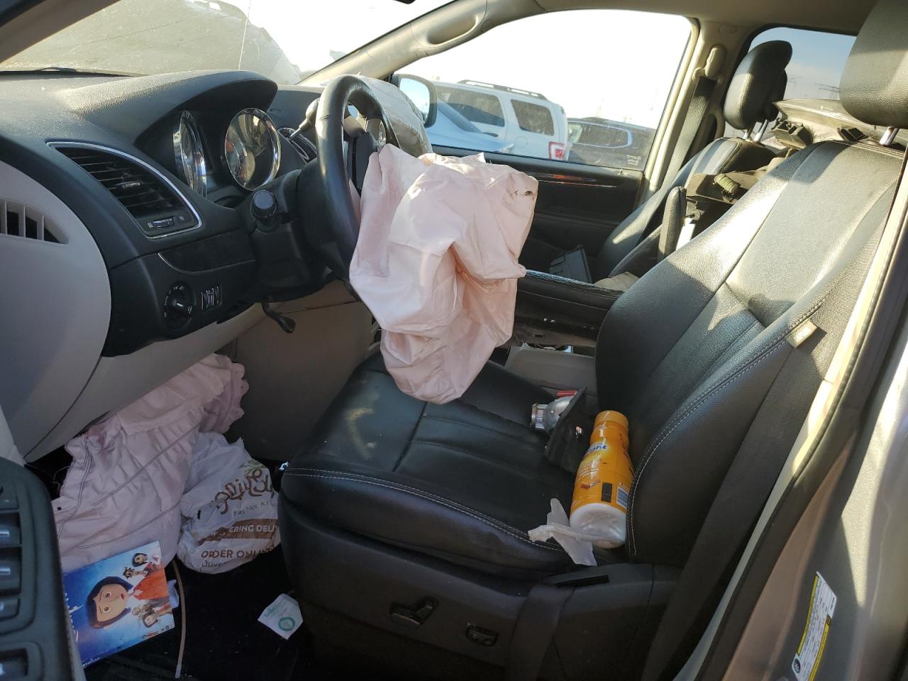 CHRYSLER TOWN & COUNTRY TOURING L