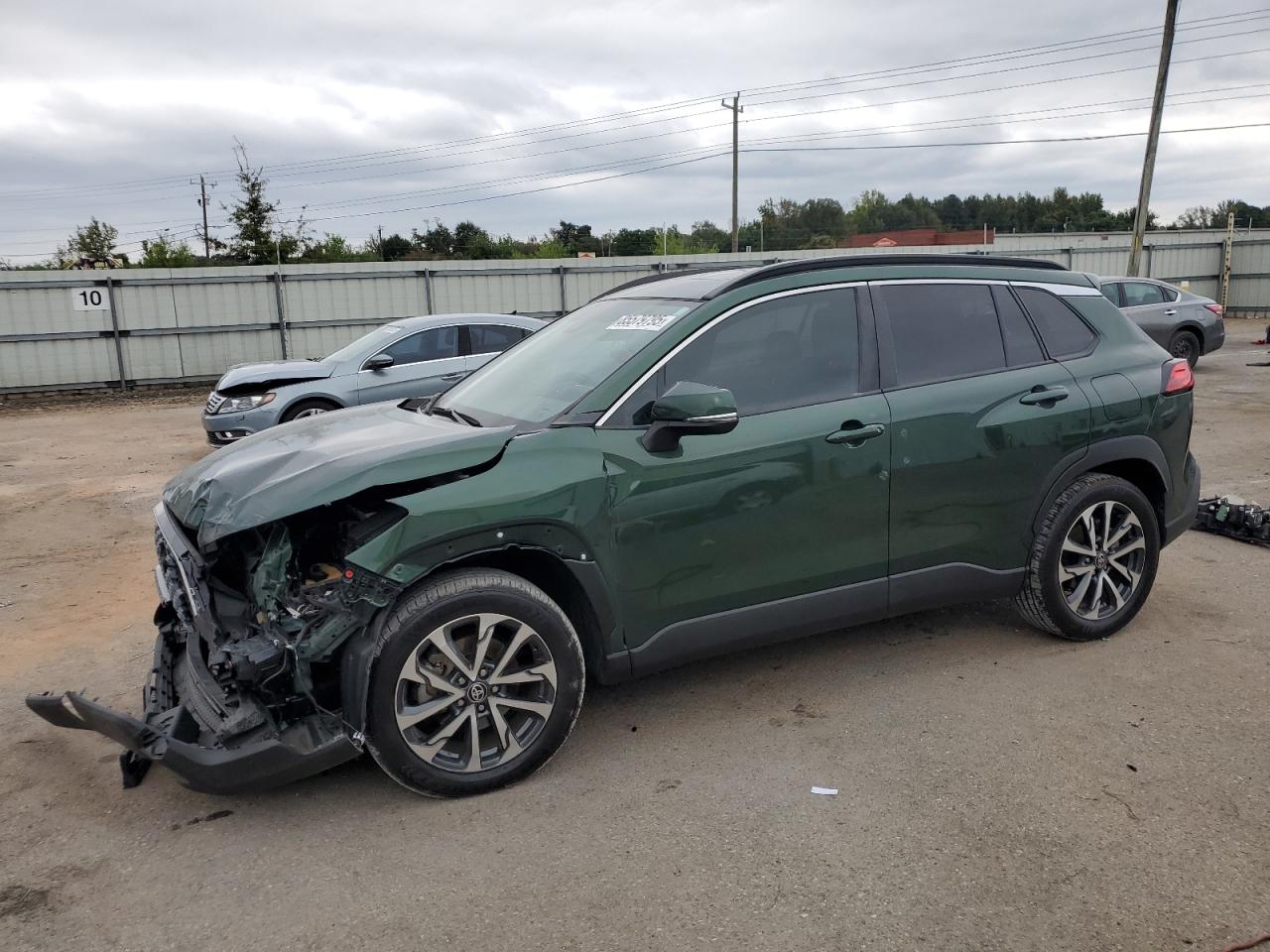 TOYOTA COROLLA CROSS XLE