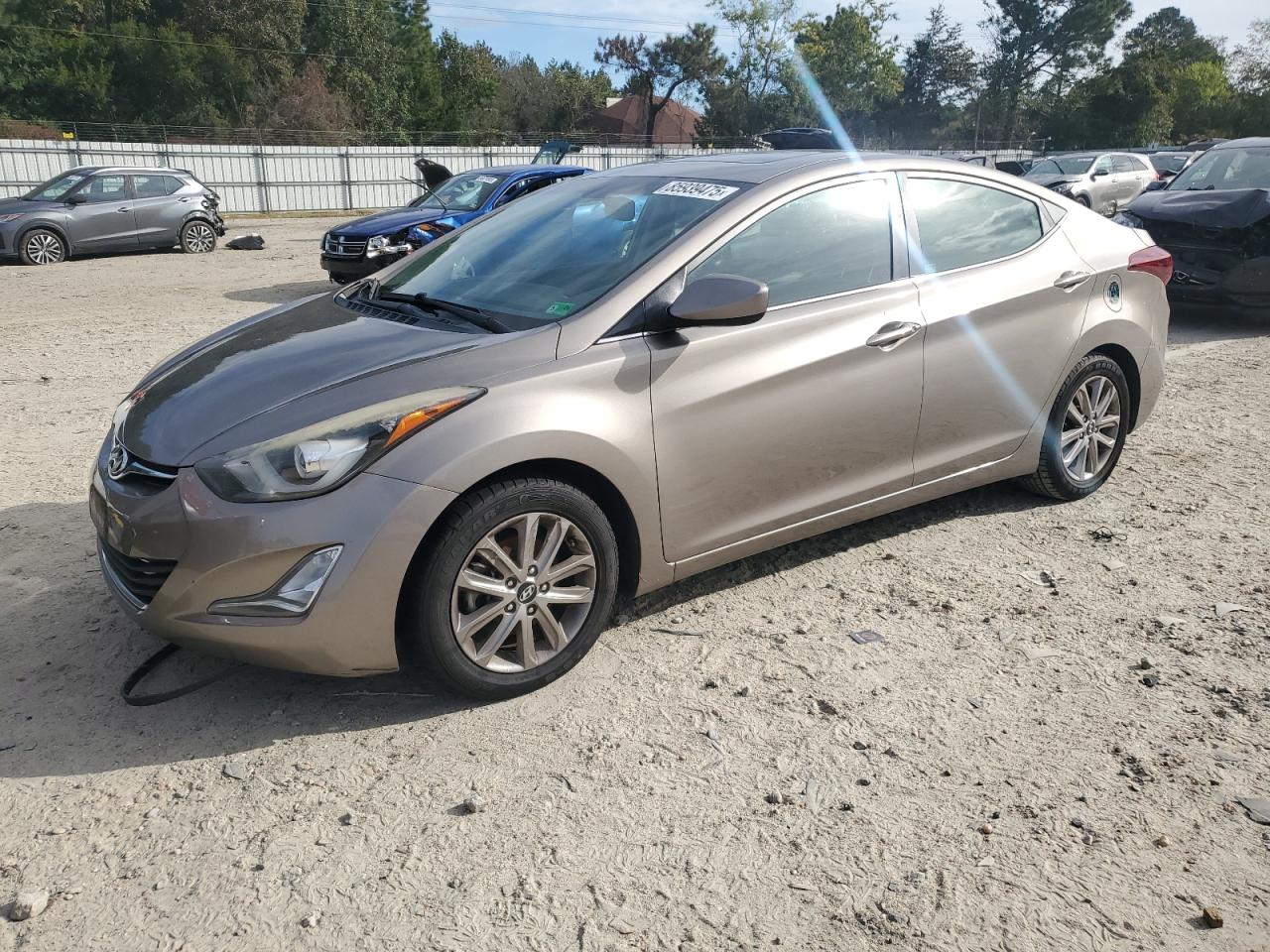 HYUNDAI ELANTRA SE