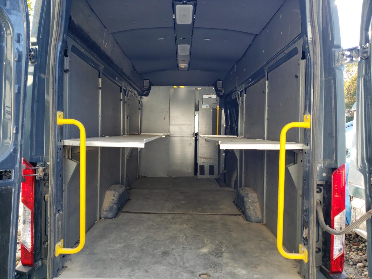 Lot #3311550296 2020 FORD TRANSIT T-