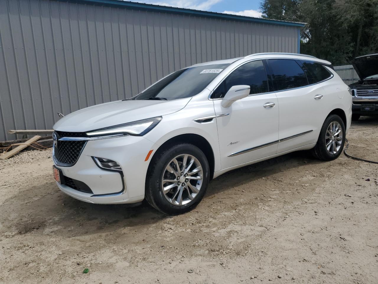 BUICK ENCLAVE AVENIR